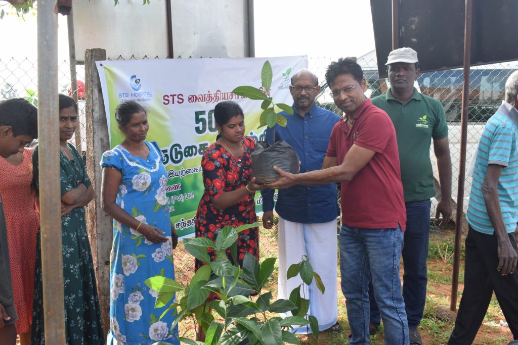 Tree Gifting to Palaly