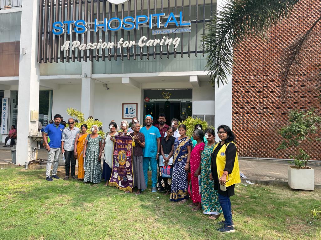 Free Eye Camp at STS
